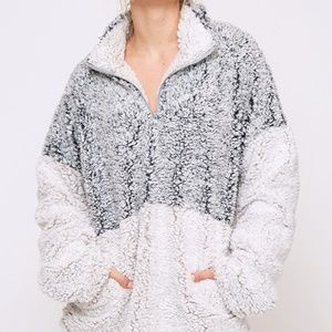 Sherpa 2-tone char/cream 1/4 zip pullover in Women